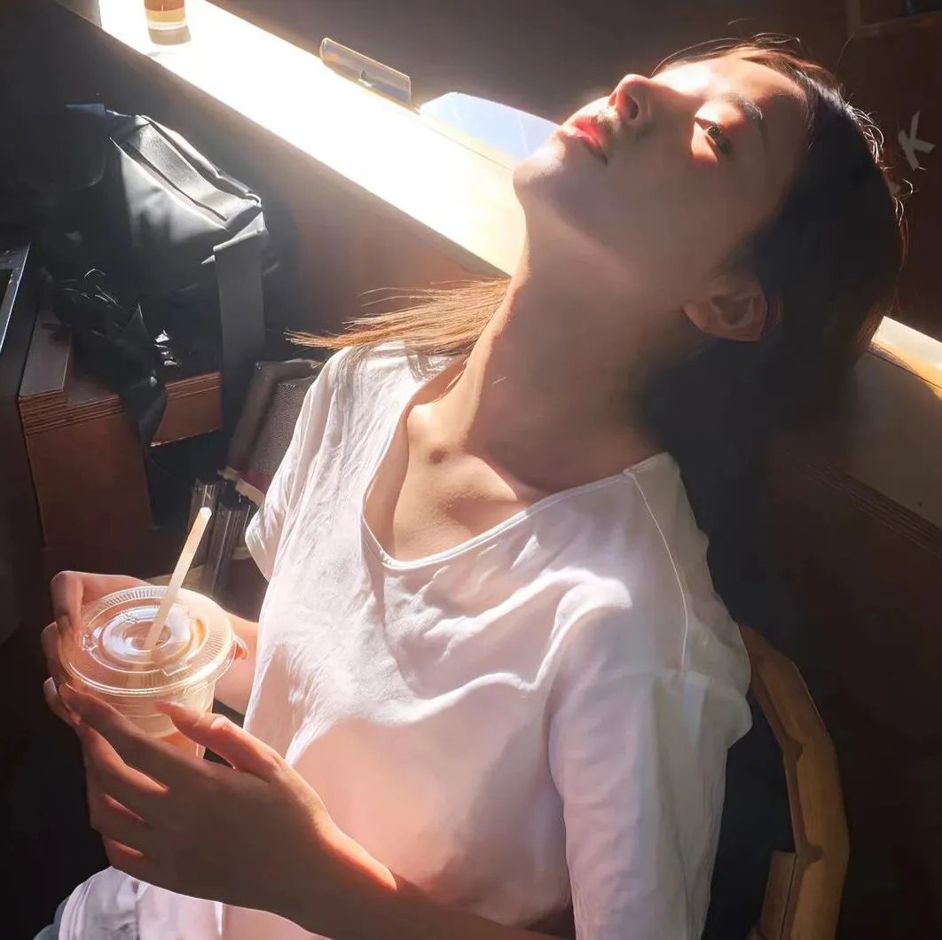 黑白魔女库伊拉